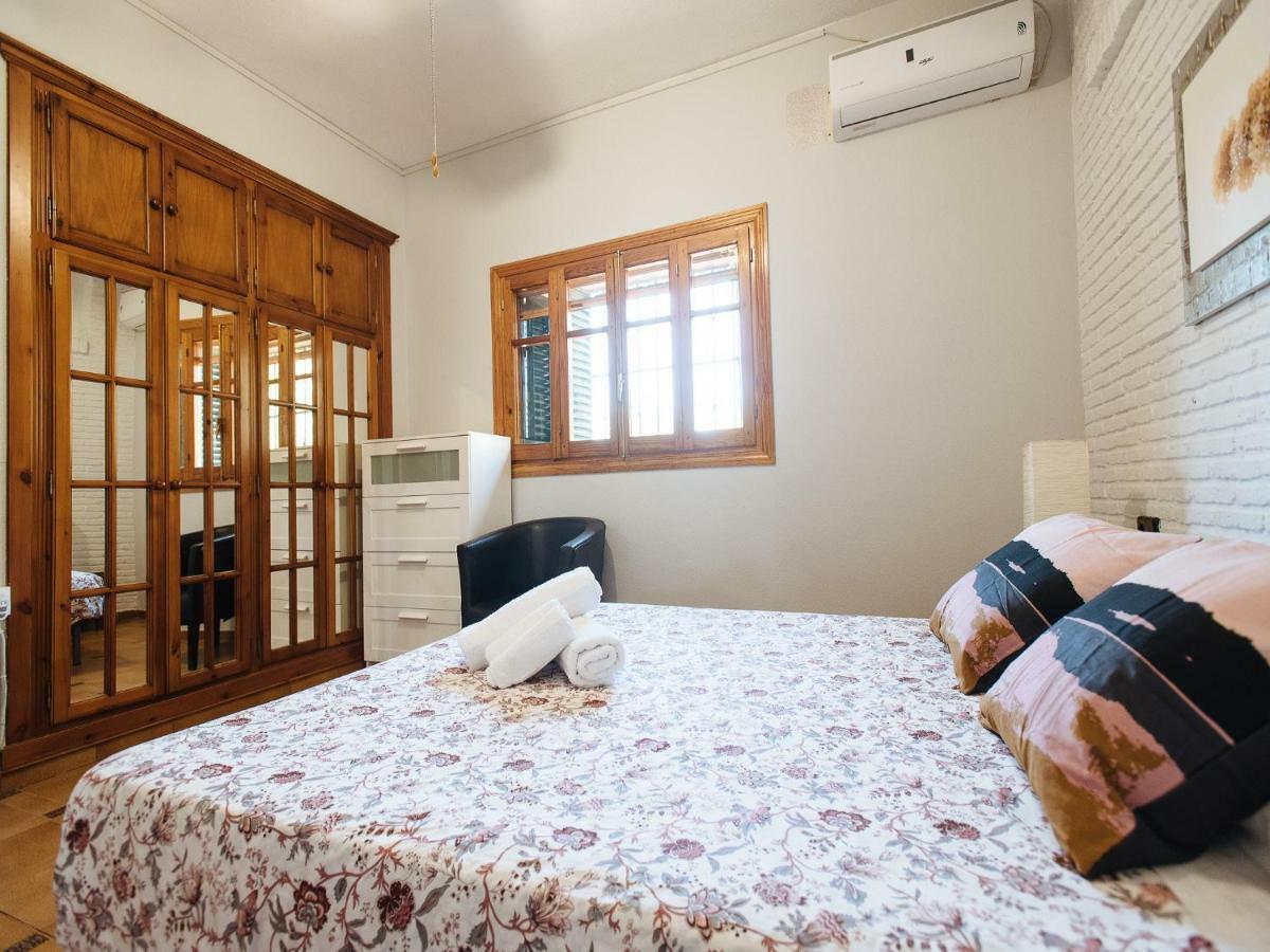 Divi Apartments Villa Reyes Майрена-дель-Альхарафе Екстер'єр фото
